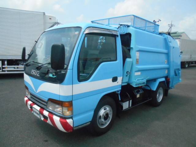 Isuzu ELF 2000