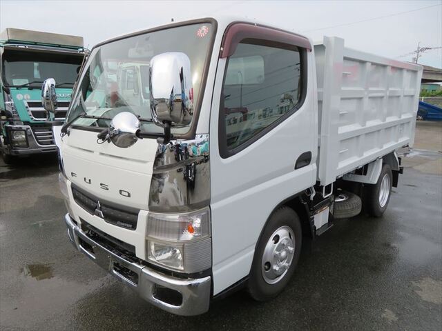 Mitsubishi CANTER 2013