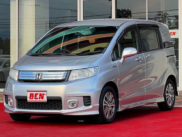 HONDA FREED Spike HYBRID 2013