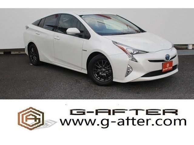 TOYOTA PRIUS 2015