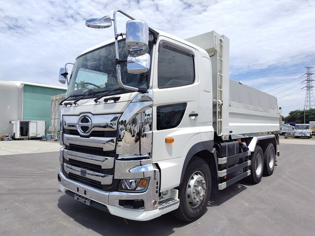 Hino PROFIA 2020