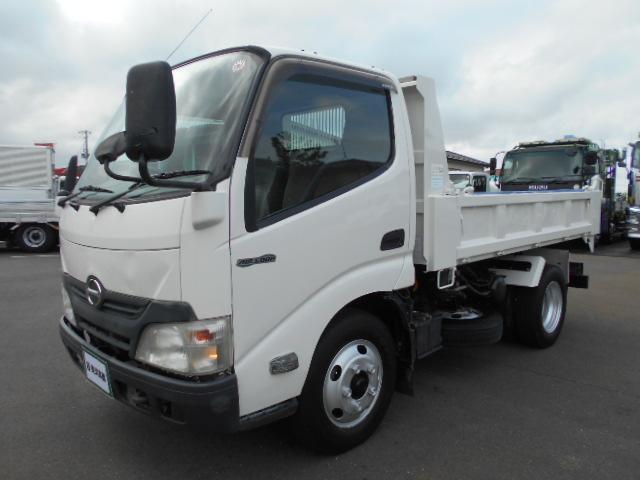 Hino DUTRO 2011