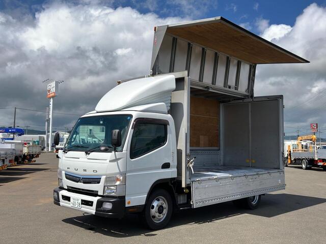 Mitsubishi CANTER 2016