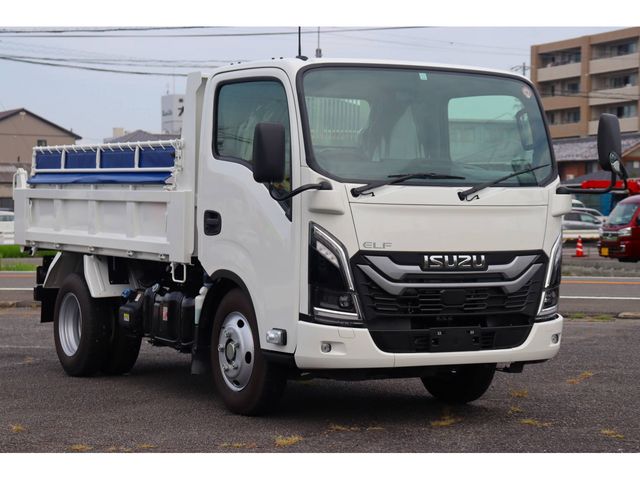 ISUZU ELF 2023