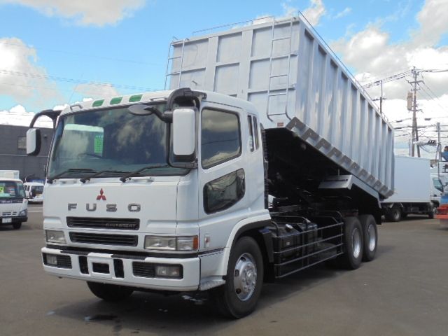 MITSUBISHI FUSO SUPER GREAT 2001