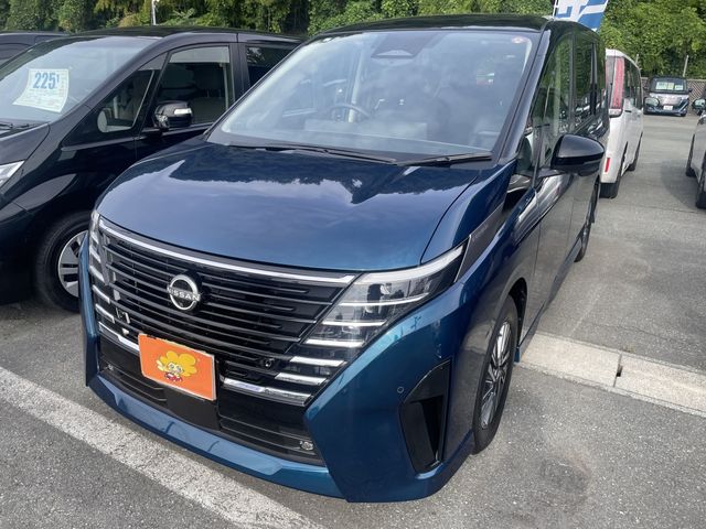 NISSAN SERENA  WG 2023