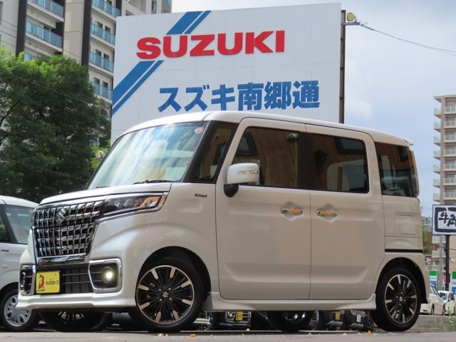 SUZUKI Spacia custom 4WD 2023