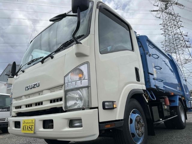 ISUZU ELF 2010