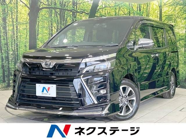 TOYOTA VOXY 2018