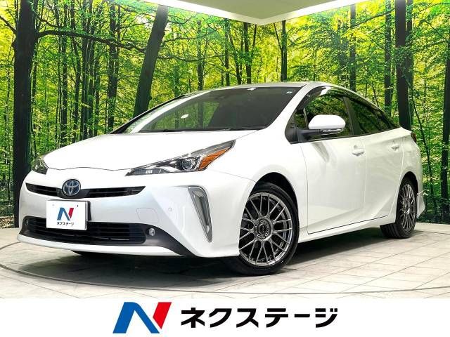 TOYOTA PRIUS 2021