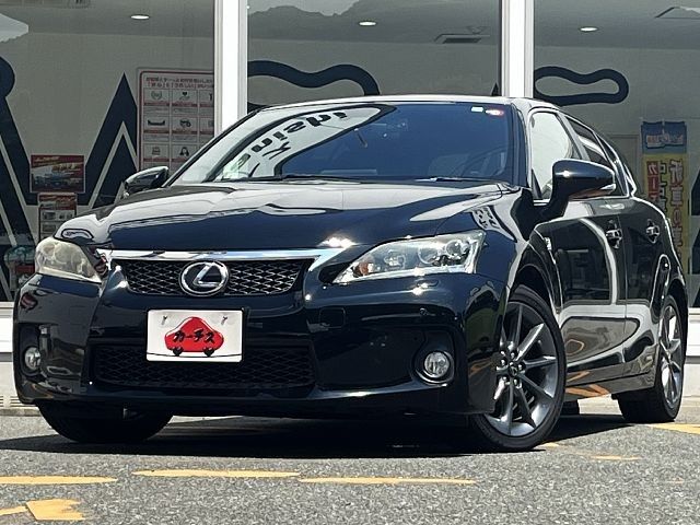 TOYOTA LEXUS CT200h 2011