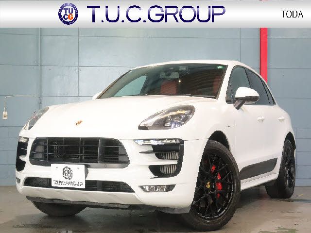 PORSCHE Macan 2016