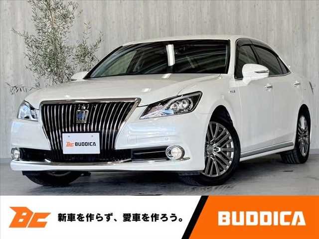 TOYOTA CROWN MAJESTA HYBRID 2014