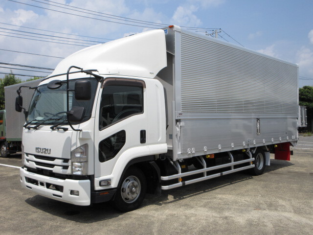 Isuzu FORWARD 2017