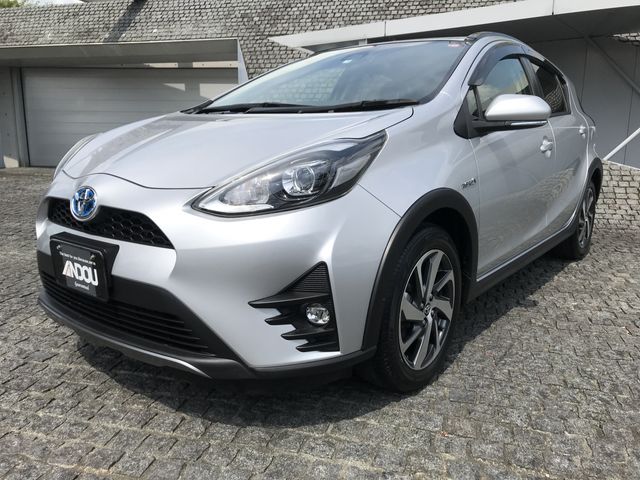 TOYOTA AQUA 2019