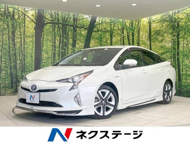 TOYOTA PRIUS 2016