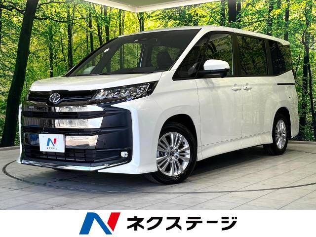 TOYOTA NOAH 2022