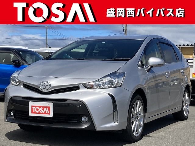 TOYOTA PRIUS ALPHA 2017