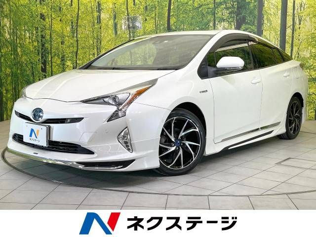 TOYOTA PRIUS 2018