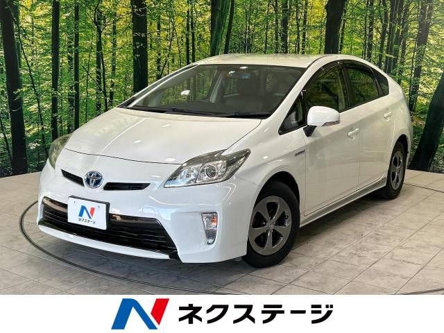 TOYOTA PRIUS 2013