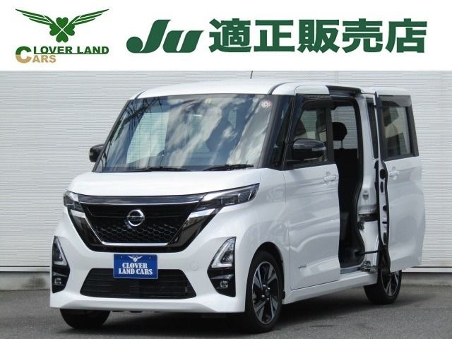 NISSAN ROOX 2021