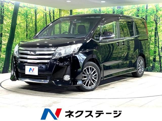 TOYOTA NOAH 2015