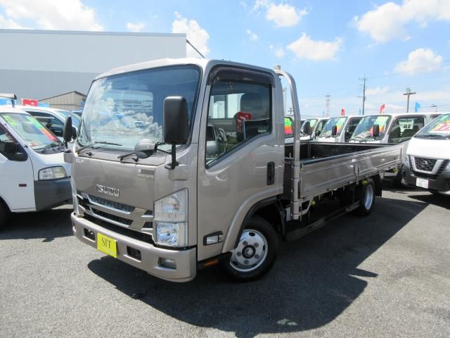 ISUZU ELF 2018