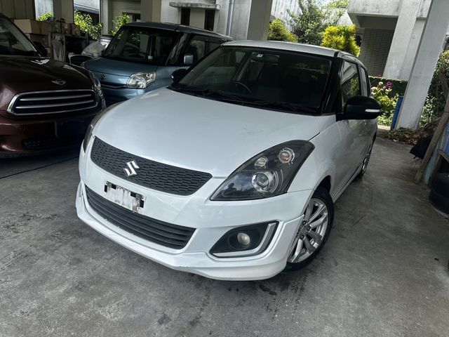 SUZUKI SWIFT 2013