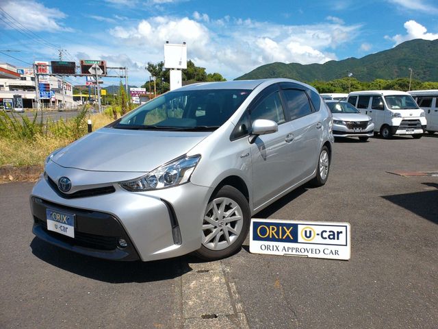 TOYOTA PRIUS ALPHA 2019