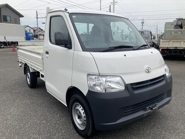 TOYOTA LITEACE truck 2WD 2017