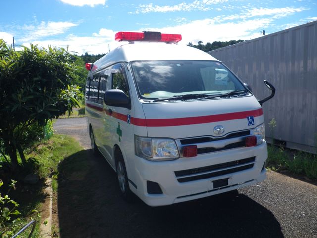 TOYOTA HIACE van 2WD 2013