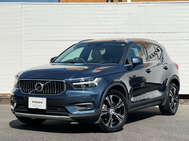 VOLVO XC40 2020