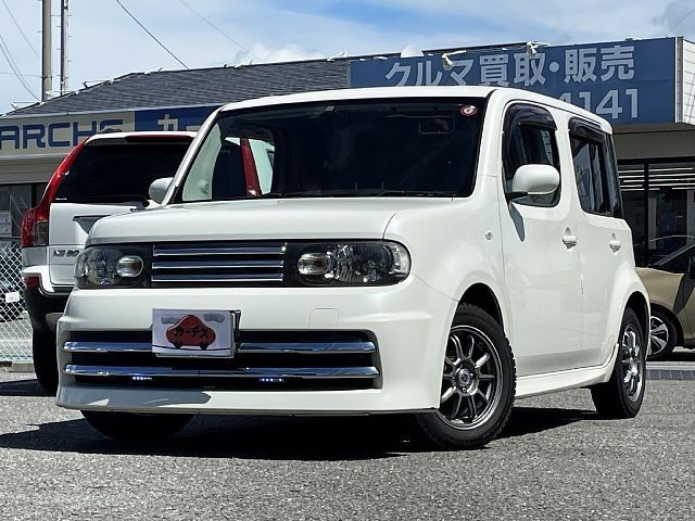 NISSAN CUBE 4WD 2010