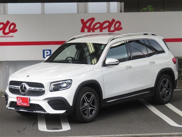 MERCEDES-BENZ GLB 2023