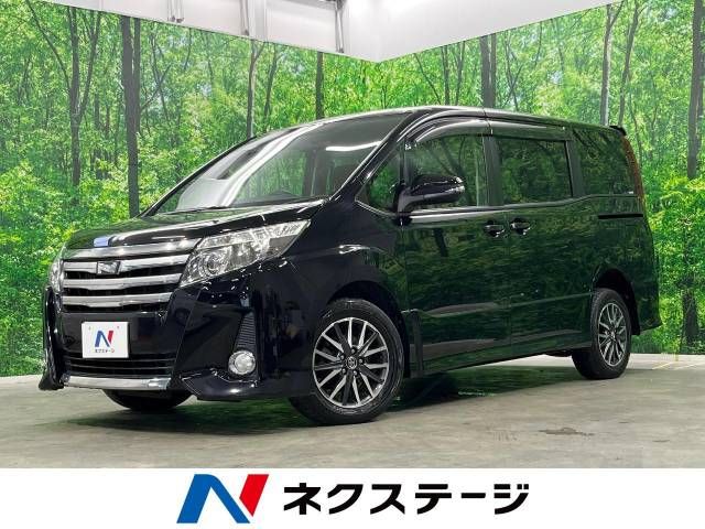 TOYOTA NOAH 4WD 2014