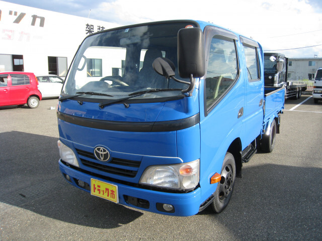 Toyota DYNA 2013