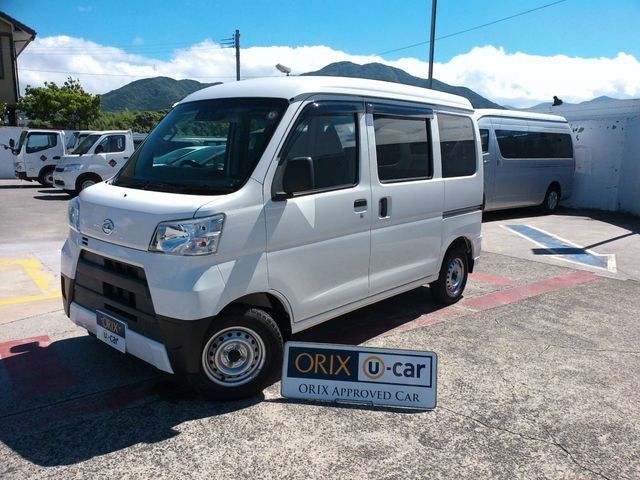 DAIHATSU HIJET CARGO 4WD 2019