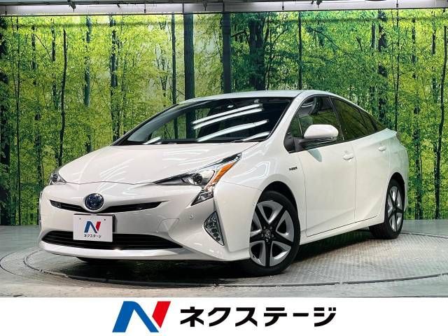 TOYOTA PRIUS 2017