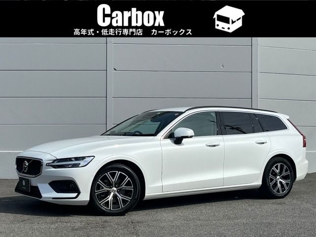 VOLVO V60 2023