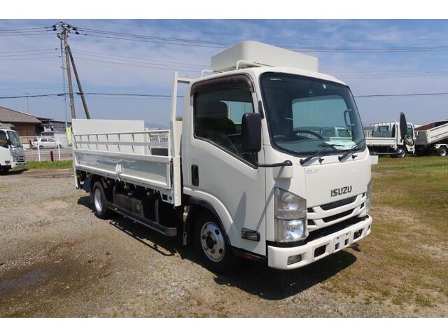 Isuzu ELF 2017