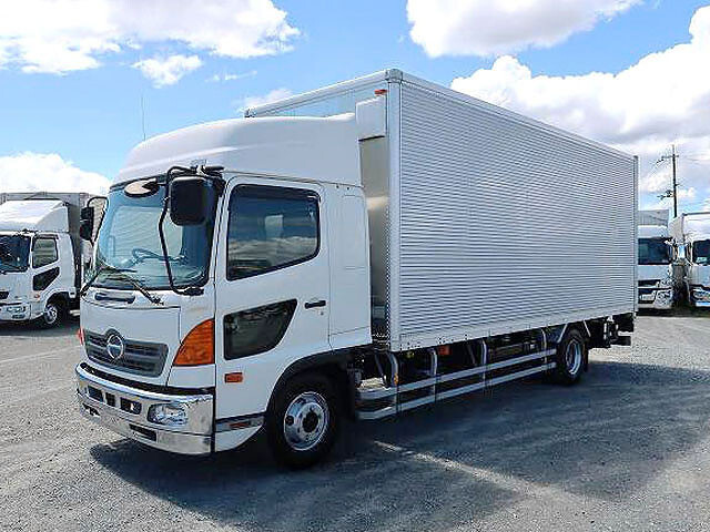 Hino RANGER 2017