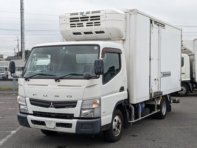 Mitsubishi CANTER 2016