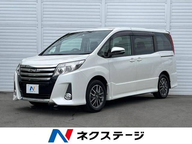 TOYOTA NOAH 2014