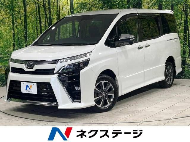 TOYOTA VOXY 4WD 2020