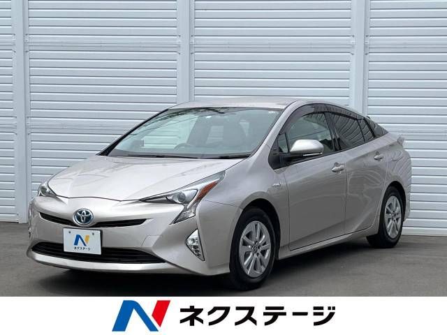 TOYOTA PRIUS 2016