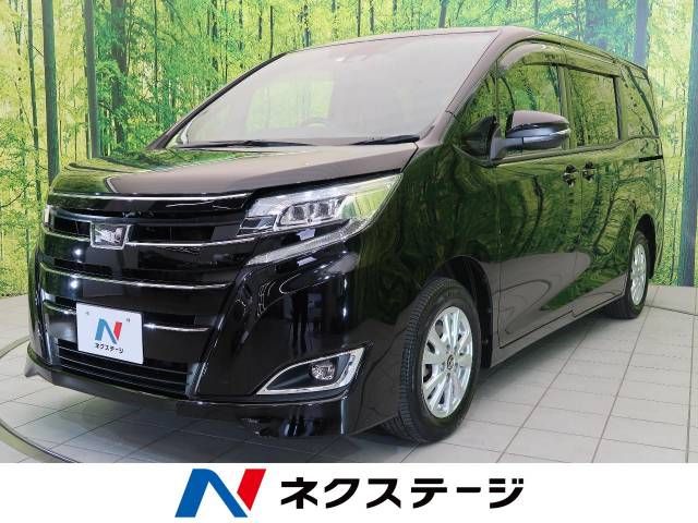 TOYOTA NOAH 2017