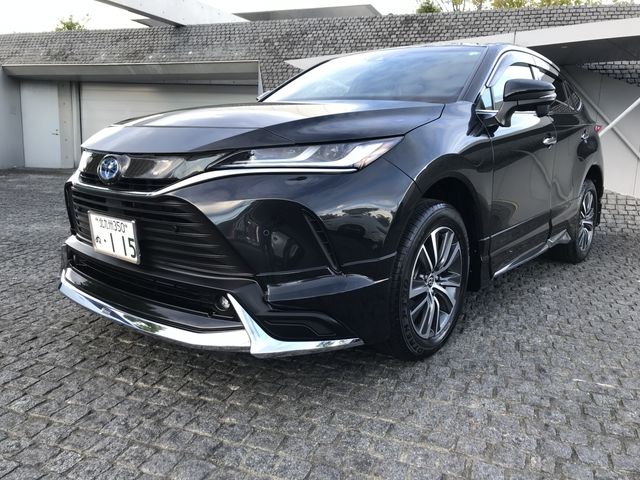 TOYOTA HARRIER HYBRID 2023