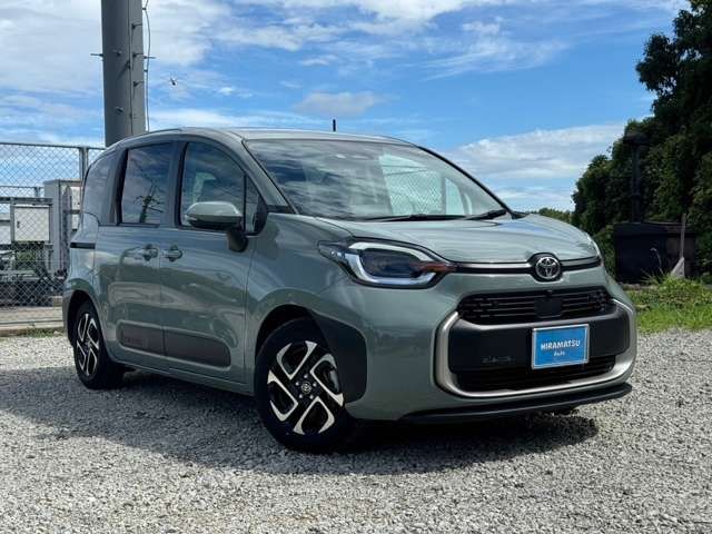 TOYOTA SIENTA HYBRID 2022