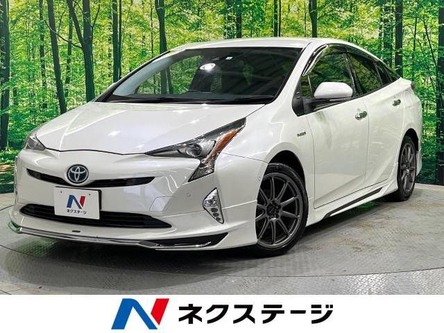 TOYOTA PRIUS 4WD 2018