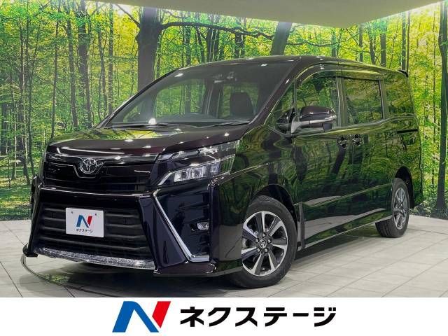 TOYOTA VOXY 4WD 2021